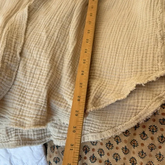 Aerie oversized Gauzy Coverup Shirt - Picture 8 of 9